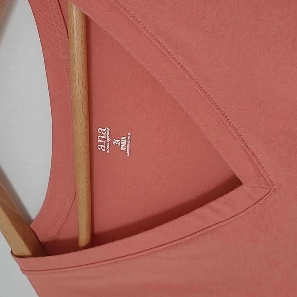 a.n.a Tee - Picture 6 of 6